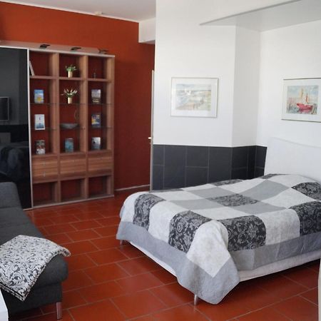 Studio-Apartment - Einraumwohnung Cuxhaven Esterno foto